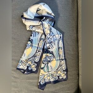 Vintage Adrienne Vittadini Floral Pattern Blue Cream Silk Scarf Size 52” x 11”